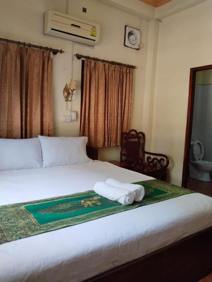 Thipphaphone Guesthouse Muang Pakbèng Dış mekan fotoğraf
